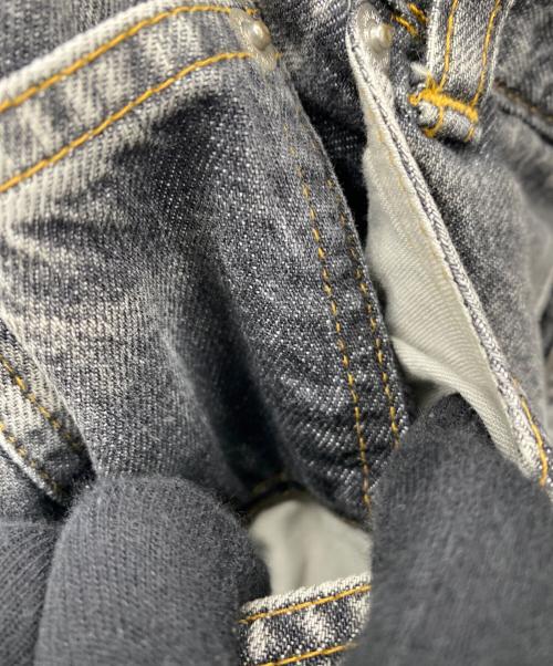 JOHN LAWRENCE SULLIVAN（ジョン ローレンス サリバン）JOHN LAWRENCE SULLIVAN (ジョン ローレンス サリバン) デニムパンツ グレー サイズ:48の古着・服飾アイテム
