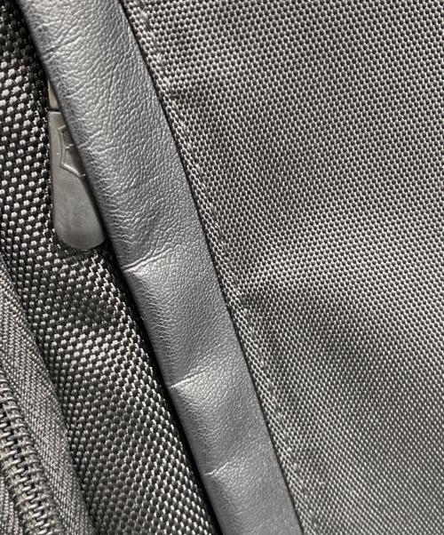 VICTORINOX（ビクトリノックス）VICTORINOX (ビクトリノックス) バックパック ブラックの古着・服飾アイテム
