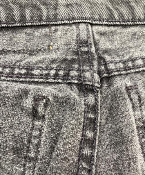 LEVI'S（リーバイス）LEVI'S (リーバイス) 後染め550デニムパンツ グレー サイズ:81cm (W32)の古着・服飾アイテム