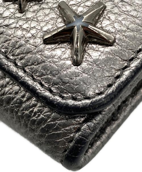 JIMMY CHOO（ジミーチュウ）JIMMY CHOO (ジミーチュウ) NINO UUR シルバーの古着・服飾アイテム