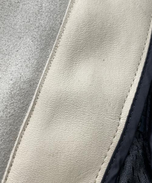 BATES（ベイツ）BATES (ベイツ) レーシングジャケット ブラック×ベージュ サイズ:Lの古着・服飾アイテム
