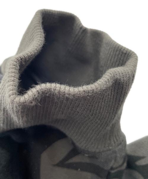 SUPPLIER（サプライヤー）SUPPLIER (サプライヤー) Tribal Camo Zip Hoodie グレー×ブラック サイズ:Lの古着・服飾アイテム