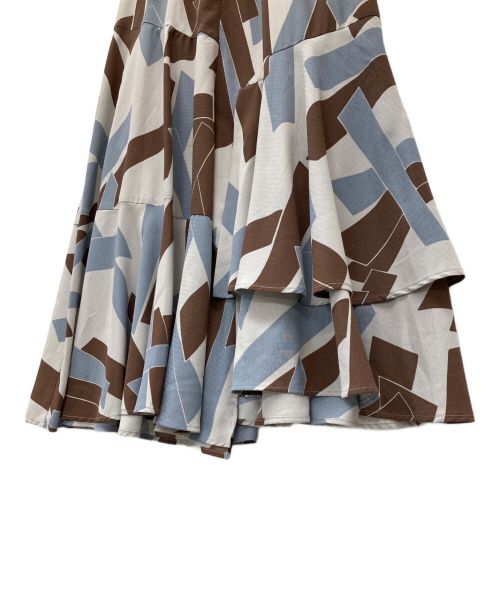 COCODEAL（ココディール）COCODEAL (ココディール) 幾何プリントアシメティアードイレヘムスカート ブラウン×ブルー サイズ:SIZE 40の古着・服飾アイテム