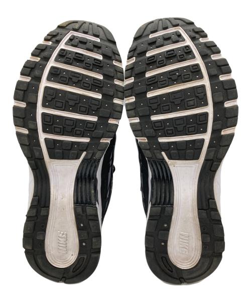 NIKE（ナイキ）NIKE (ナイキ) スニーカー ブラック×グレー サイズ:28cmの古着・服飾アイテム