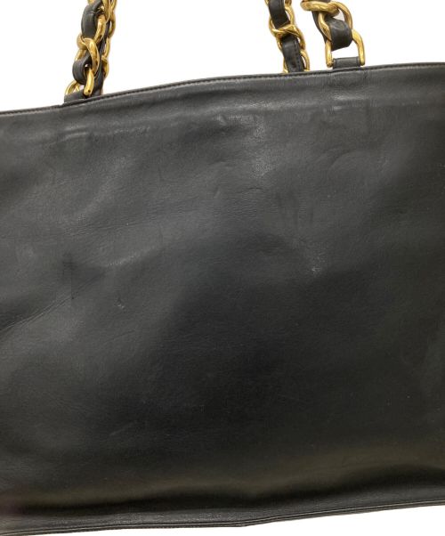 CHANEL（シャネル）CHANEL (シャネル) チェーントートバッグ ブラックの古着・服飾アイテム