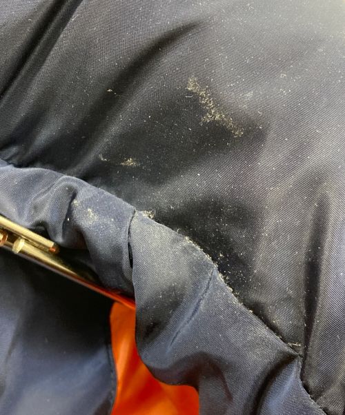 DIESEL（ディーゼル）DIESEL (ディーゼル) ダウンジャケット ネイビー サイズ:SIZE Mの古着・服飾アイテム