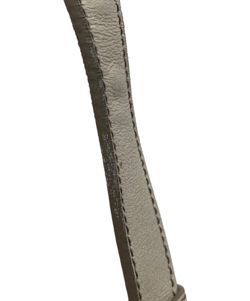 PRADA（プラダ）PRADA (プラダ) 2WAYバッグ グレー×ベージュの古着・服飾アイテム