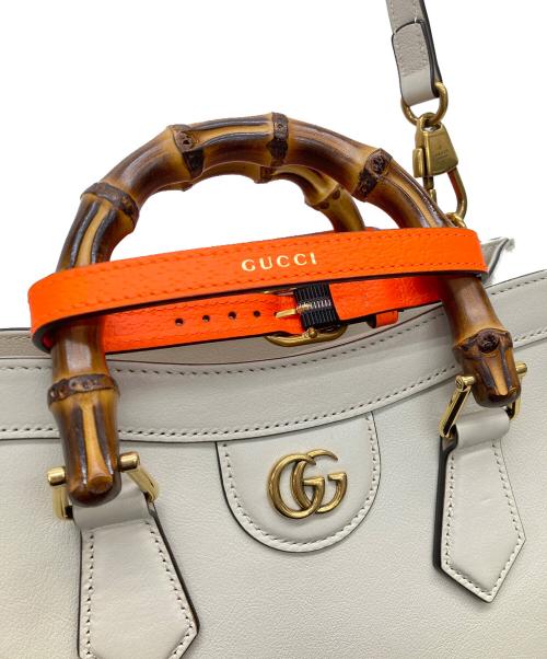 GUCCI（グッチ）GUCCI (グッチ) バンブー ダイアナ スモールトート アイボリーの古着・服飾アイテム