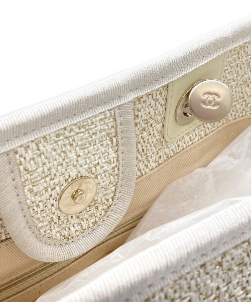 CHANEL（シャネル）CHANEL (シャネル) ドーヴィル トートバッグA67001　 アイボリーの古着・服飾アイテム