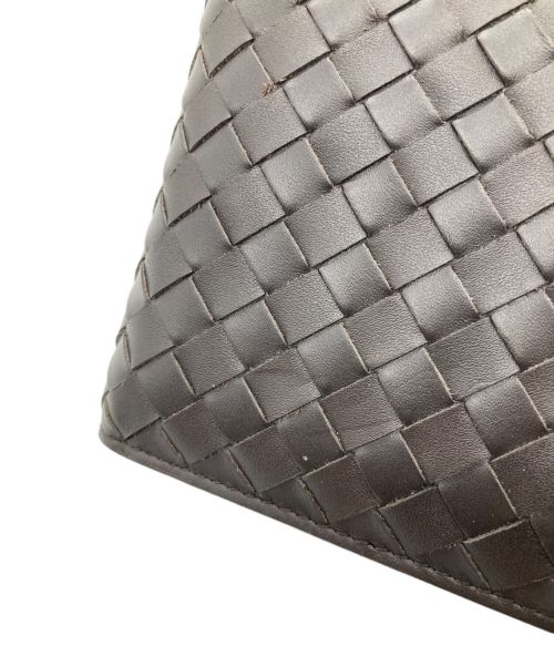 BOTTEGA VENETA（ボッテガベネタ）BOTTEGA VENETA (ボッテガベネタ) 2つ折りウォレット ブラウンの古着・服飾アイテム