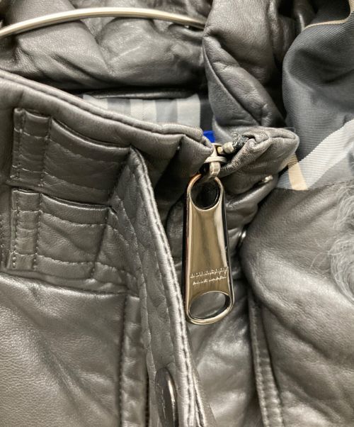 BURBERRY BLUE LABEL（バーバリー ブルー レーベル）BURBERRY BLUE LABEL (バーバリーブルーレーベル) ラムレザーコート ブラック サイズ:SIZE 38の古着・服飾アイテム