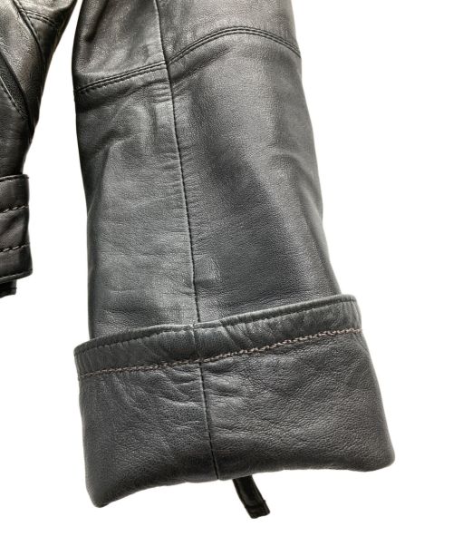 BURBERRY BLUE LABEL（バーバリー ブルー レーベル）BURBERRY BLUE LABEL (バーバリーブルーレーベル) レザージャケット ブラック サイズ:SIZE 38の古着・服飾アイテム
