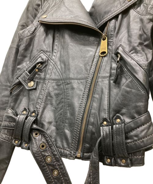 BURBERRY BLUE LABEL（バーバリー ブルー レーベル）BURBERRY BLUE LABEL (バーバリーブルーレーベル) レザージャケット ブラック サイズ:SIZE 38の古着・服飾アイテム