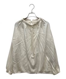 TOMORROW LAND（トゥモローランド）の古着「ウォッシャブルサテン ボウタイギャザーブラウス」｜ホワイト