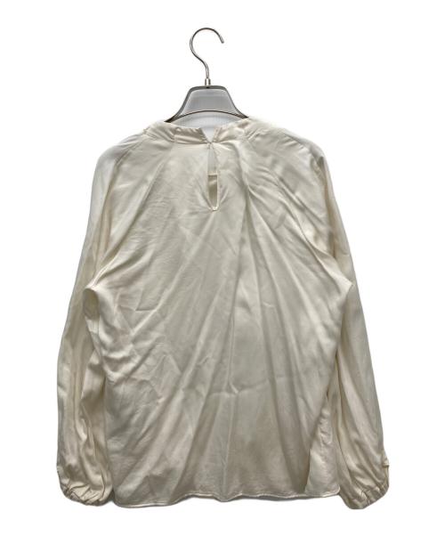 TOMORROW LAND（トゥモローランド）TOMORROW LAND (トゥモローランド) ウォッシャブルサテン ボウタイギャザーブラウス ホワイト サイズ:SIZE 36の古着・服飾アイテム