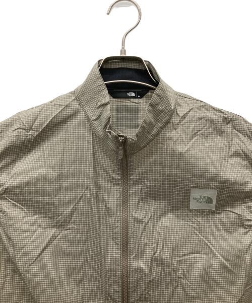 THE NORTH FACE（ザ ノース フェイス）THE NORTH FACE (ザ ノース フェイス) エンライドウインドベスト オリーブ×ホワイト サイズ:SIZE Mの古着・服飾アイテム