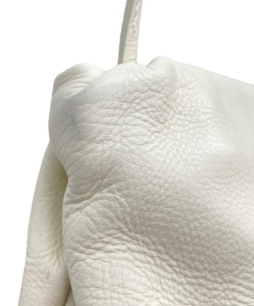 THE ROW（ザ ロウ）THE ROW (ザ ロウ) ショルダーバッグ ホワイトの古着・服飾アイテム