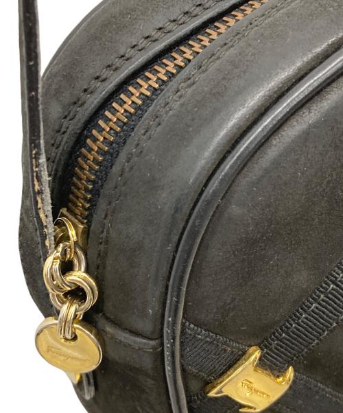 Salvatore Ferragamo（サルヴァトーレ フェラガモ）Salvatore Ferragamo (サルヴァトーレ フェラガモ) ショルダーバッグ ブラックの古着・服飾アイテム