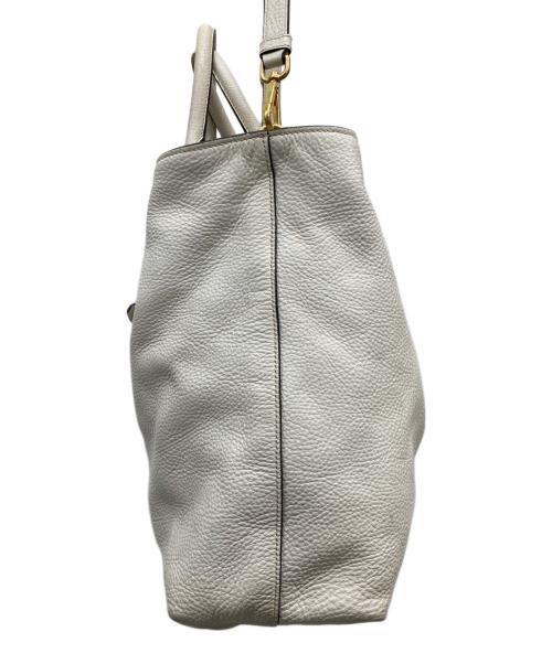 PRADA（プラダ）PRADA (プラダ) 2WAYレザートートバッグ アイボリーの古着・服飾アイテム