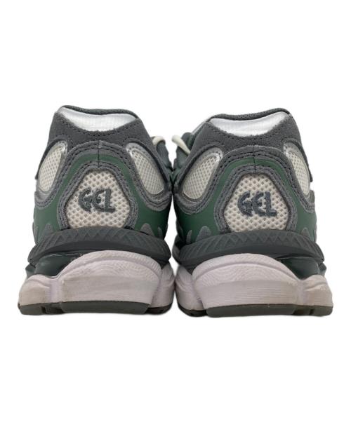 asics（アシックス）asics (アシックス) GEL-NYCローカットスニーカー シルバー×グリーン サイズ:27㎝の古着・服飾アイテム