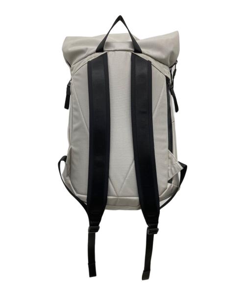 THE NORTH FACE（ザ ノース フェイス）THE NORTH FACE (ザ ノース フェイス) ピレネーバックパック グレーの古着・服飾アイテム