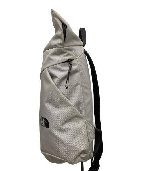 THE NORTH FACE（ザ ノース フェイス）THE NORTH FACE (ザ ノース フェイス) ピレネーバックパック グレーの古着・服飾アイテム