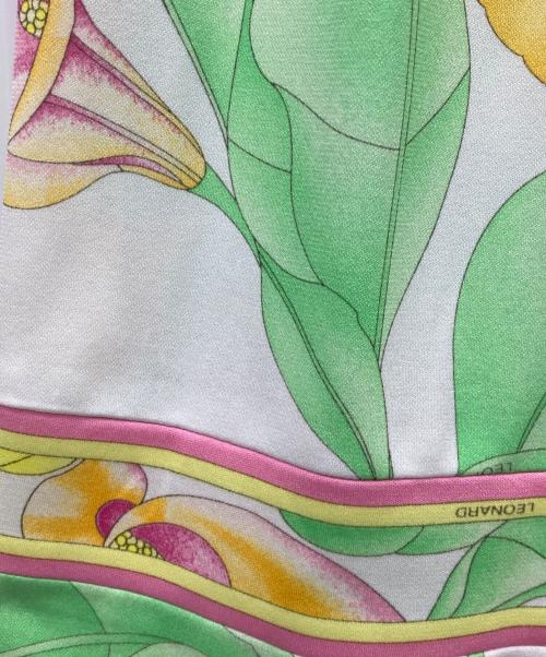 LEONARD（レオナール）LEONARD (レオナール) ノースリーブワンピース ホワイト サイズ:SIZE 38の古着・服飾アイテム