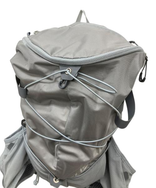 PAAGO WORKS（パーゴワークス）PAAGO WORKS (パーゴワークス) リュック グレーの古着・服飾アイテム