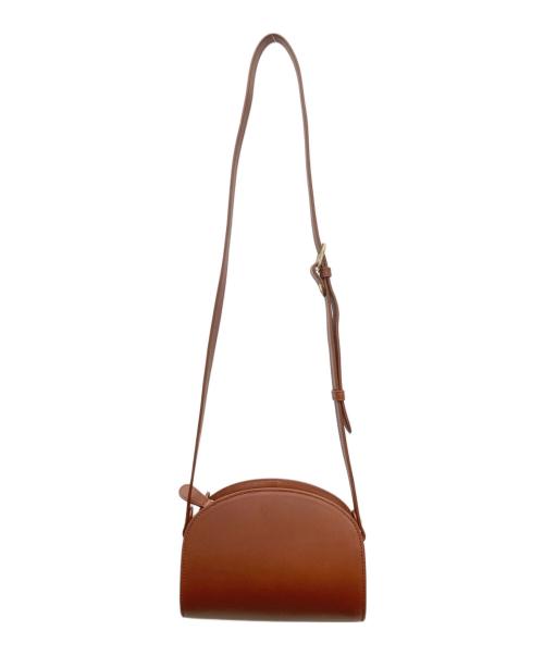 A.P.C.（アーペーセー）A.P.C. (アーペーセー) ハーフムーンショルダーバッグ ブラウンの古着・服飾アイテム