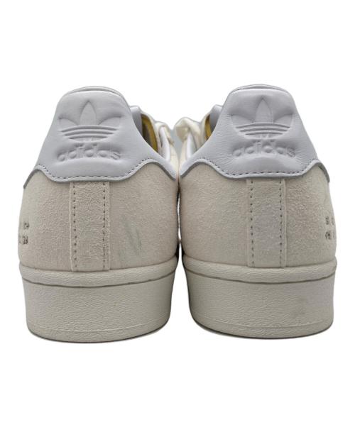 adidas（アディダス）adidas (アディダス) スニーカー アイボリー サイズ:26.5㎝の古着・服飾アイテム