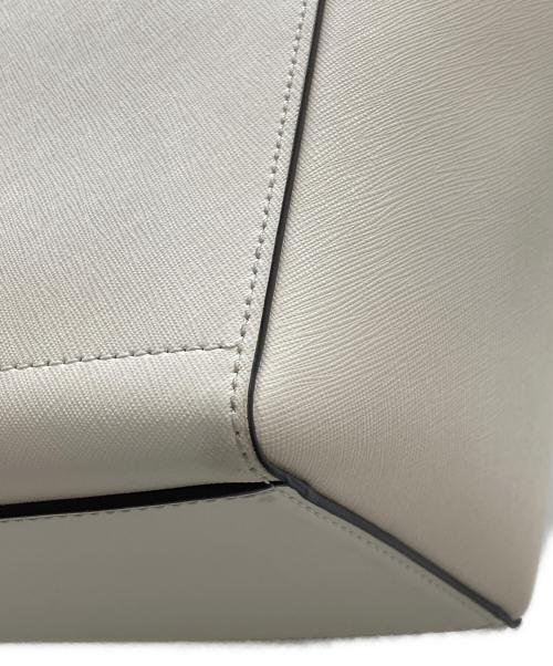 MICHAEL KORS（マイケル・コース）MICHAEL KORS (マイケルコース) トートバッグ アイボリーの古着・服飾アイテム