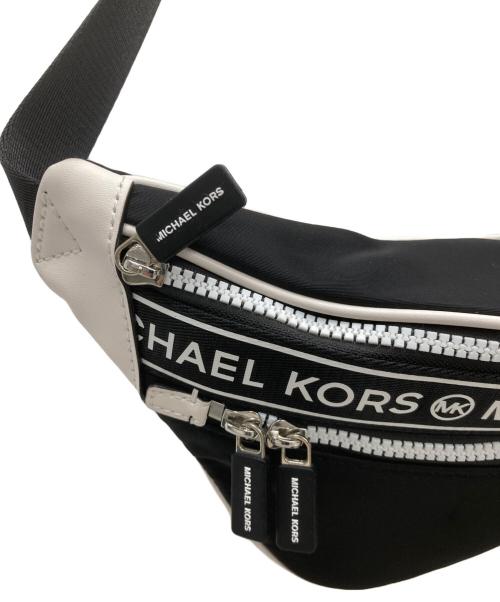 MICHAEL KORS（マイケル・コース）MICHAEL KORS (マイケルコース) ショルダーバッグの古着・服飾アイテム