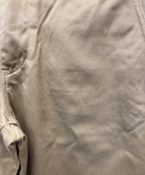 BURGUS PLUS（バーガスプラス）BURGUS PLUS (バーガスプラス) チノパン カーキ サイズ:34の古着・服飾アイテム