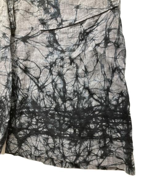 ISSEY MIYAKE MEN（イッセイミヤケメン）ISSEY MIYAKE MEN (イッセイミヤケメン) ハーフパンツ グレー サイズ:1の古着・服飾アイテム