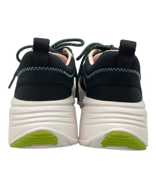 UGG（アグ）UGG (アグ) ローカットスニーカー ブラック×ベージュ サイズ:23㎝の古着・服飾アイテム