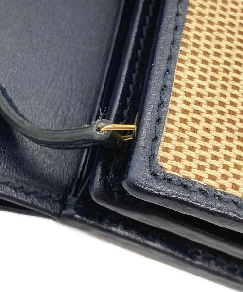 GUCCI（グッチ）GUCCI (グッチ) 2つ折り財布 ベージュ×ネイビーの古着・服飾アイテム