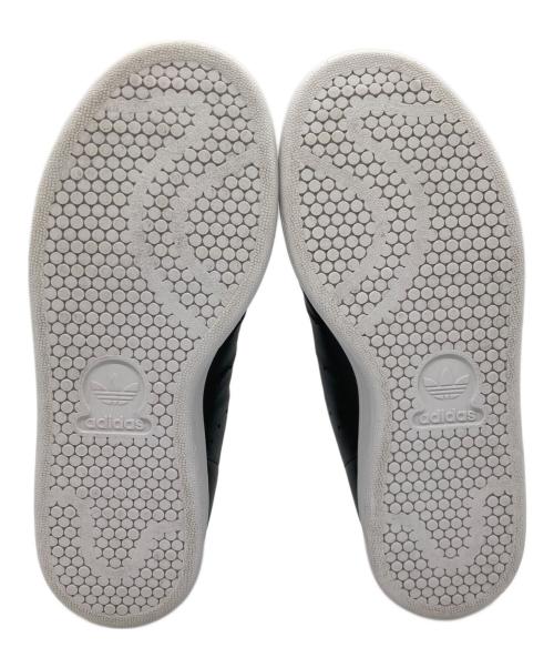 adidas（アディダス）adidas (アディダス) 101匹わんちゃん ローカットスニーカー ブラック×ホワイト サイズ:230の古着・服飾アイテム