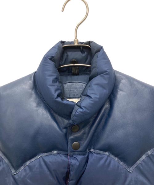 RockyMountainFeatherBed（ロッキーマウンテンフェザーベッド）RockyMountainFeatherBed (ロッキーマウンテンフェザーベッド) BEAMS (ビームス) レザー切替ダウンベスト ネイビー サイズ:38の古着・服飾アイテム