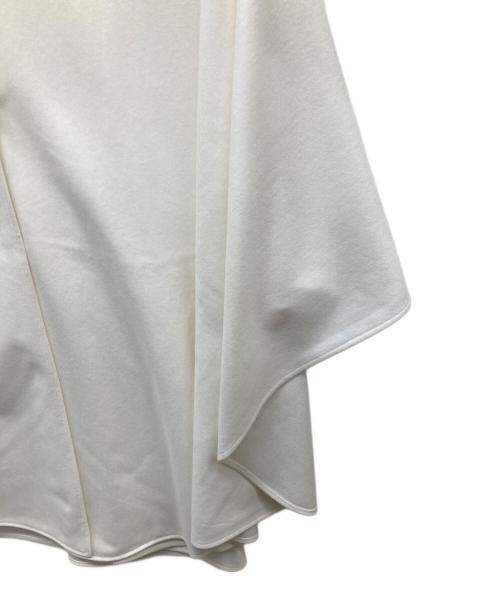 HERMES（エルメス）HERMES (エルメス) ケープ ホワイト サイズ:FREEの古着・服飾アイテム