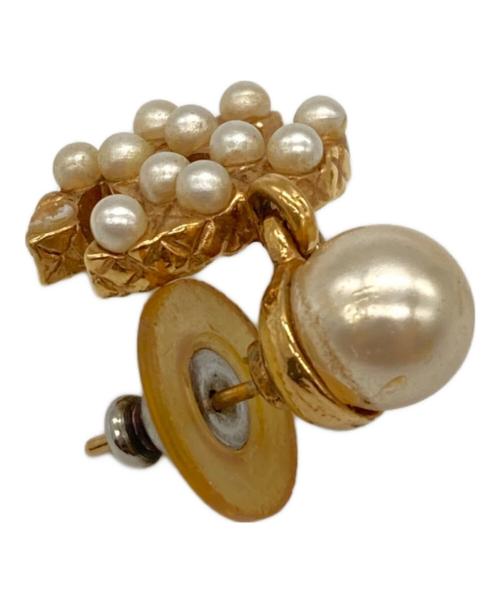 CHANEL（シャネル）CHANEL (シャネル) ココマークピアス ゴールドカラーの古着・服飾アイテム