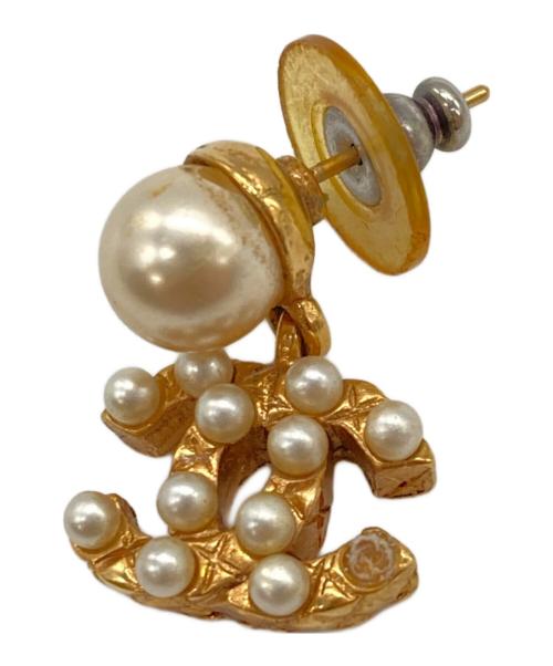 CHANEL（シャネル）CHANEL (シャネル) ココマークピアス ゴールドカラーの古着・服飾アイテム