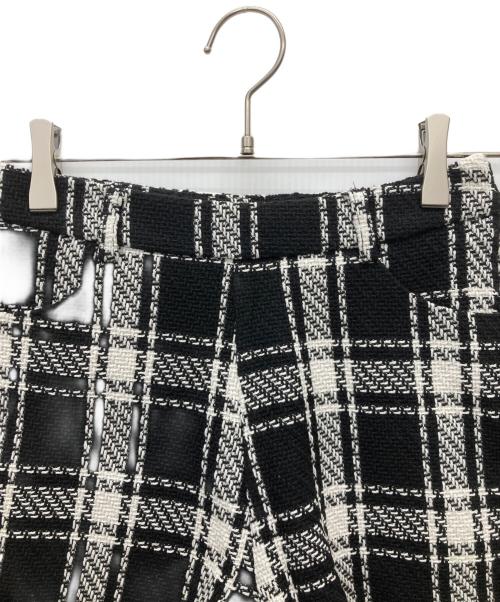 darich（ダーリッチ）darich (ダーリッチ) チェックツイードハイウエストショートパンツ ブラック サイズ:M 未使用品の古着・服飾アイテム