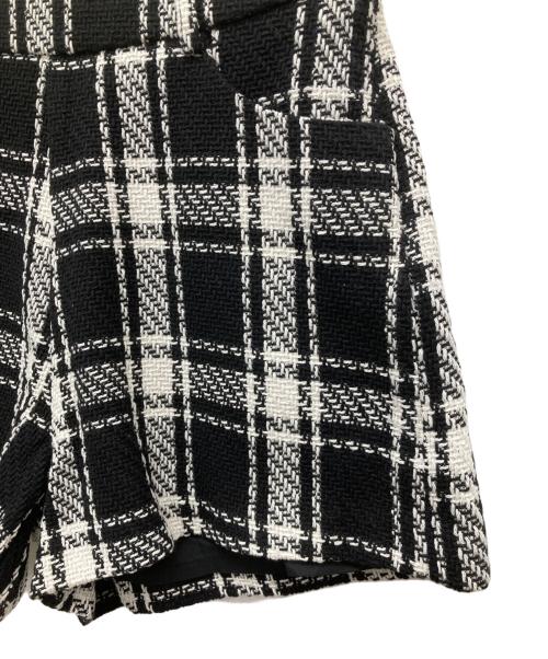 darich（ダーリッチ）darich (ダーリッチ) チェックツイードハイウエストショートパンツ ブラック サイズ:M 未使用品の古着・服飾アイテム