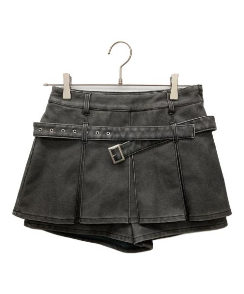 darich（ダーリッチ）darich (ダーリッチ) アンティークレザープリーツショートパンツ ブラック サイズ:M 未使用品の古着・服飾アイテム