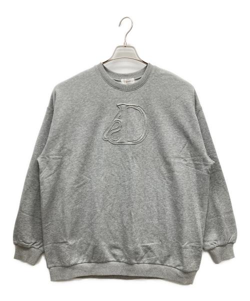 darich（ダーリッチ）darich (ダーリッチ) アップリケDロゴプルオーバー グレー サイズ:FREE 未使用品の古着・服飾アイテム