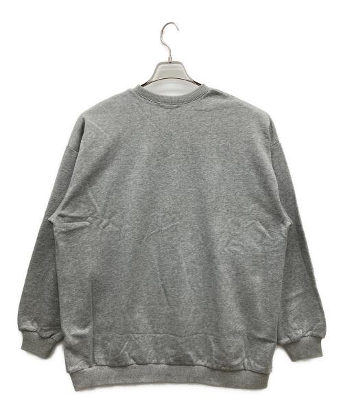 darich（ダーリッチ）darich (ダーリッチ) アップリケDロゴプルオーバー グレー サイズ:FREE 未使用品の古着・服飾アイテム