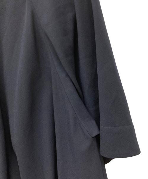 ENFOLD（エンフォルド）ENFOLD (エンフォルド) BALLOON HALF-SLEEVE BLOUSE ネイビー サイズ:38の古着・服飾アイテム