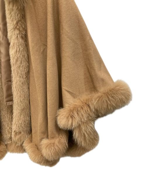 BALMAIN（バルマン）BALMAIN (バルマン) ポンチョ ベージュ サイズ:FREEの古着・服飾アイテム