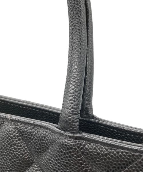 CHANEL（シャネル）CHANEL (シャネル) ミディアムトートバッグ ブラックの古着・服飾アイテム