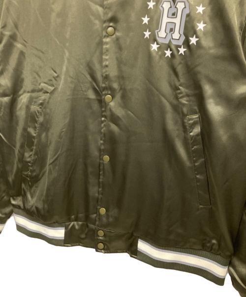 HUF（ハフ）HUF (ハフ) スタジャン カーキ サイズ:XLの古着・服飾アイテム